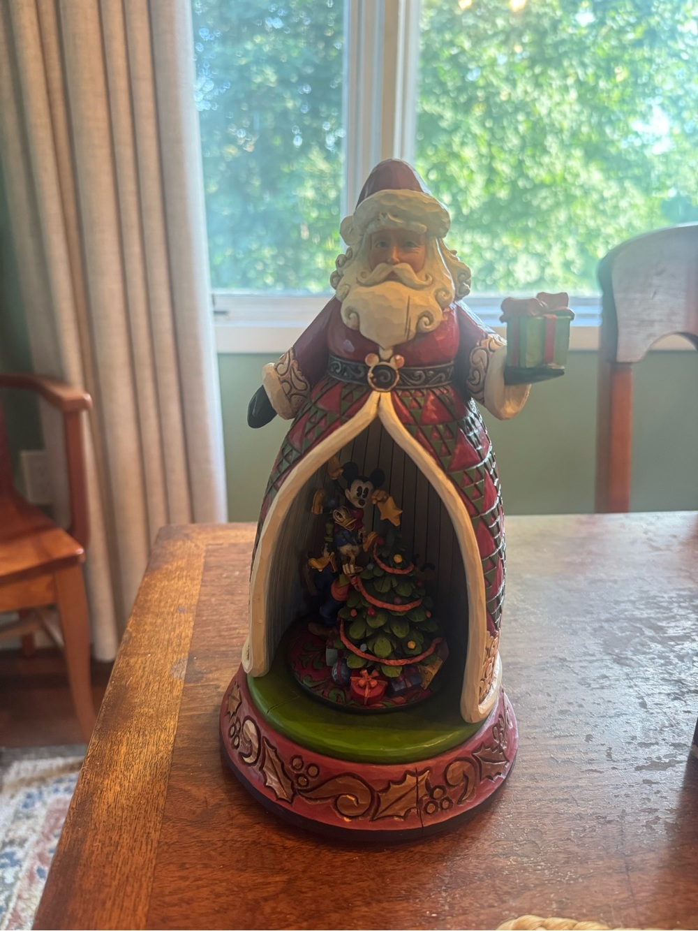 Vintage Jim Shore Disney Traditions "Mickey's Tree Trimming Party" music box